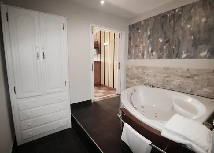 Hosteria,restaurante,cafeteria Abetos Hotell *