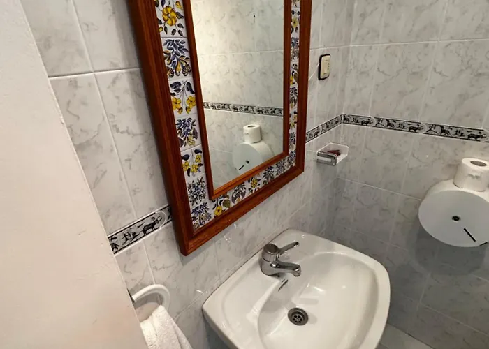 Hosteria,restaurante,cafeteria Abetos Villanueva de la Peña