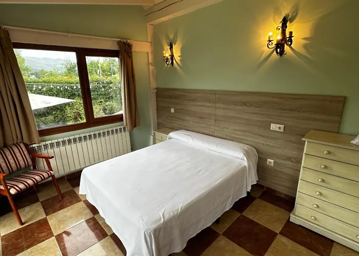 Hosteria,restaurante,cafeteria Abetos * Villanueva de la Peña